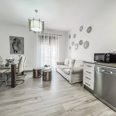 アパート 2 Bedroom With Large Private Terrace