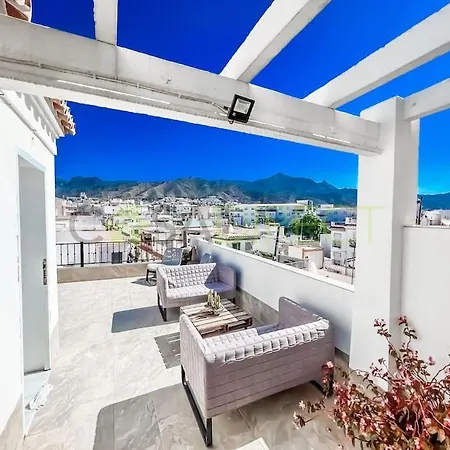 2 Bedroom With Large Private Terrace Apartman *