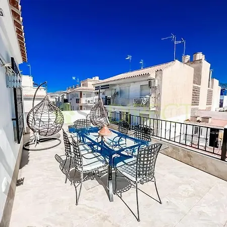 2 Bedroom With Large Private Terrace Apartman Nerja